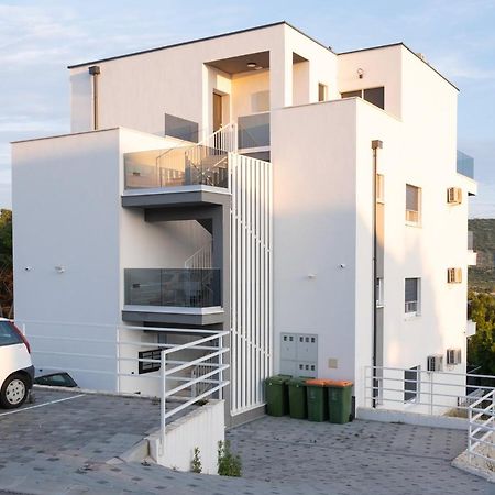 Apartment Primero Primosten Exterior photo